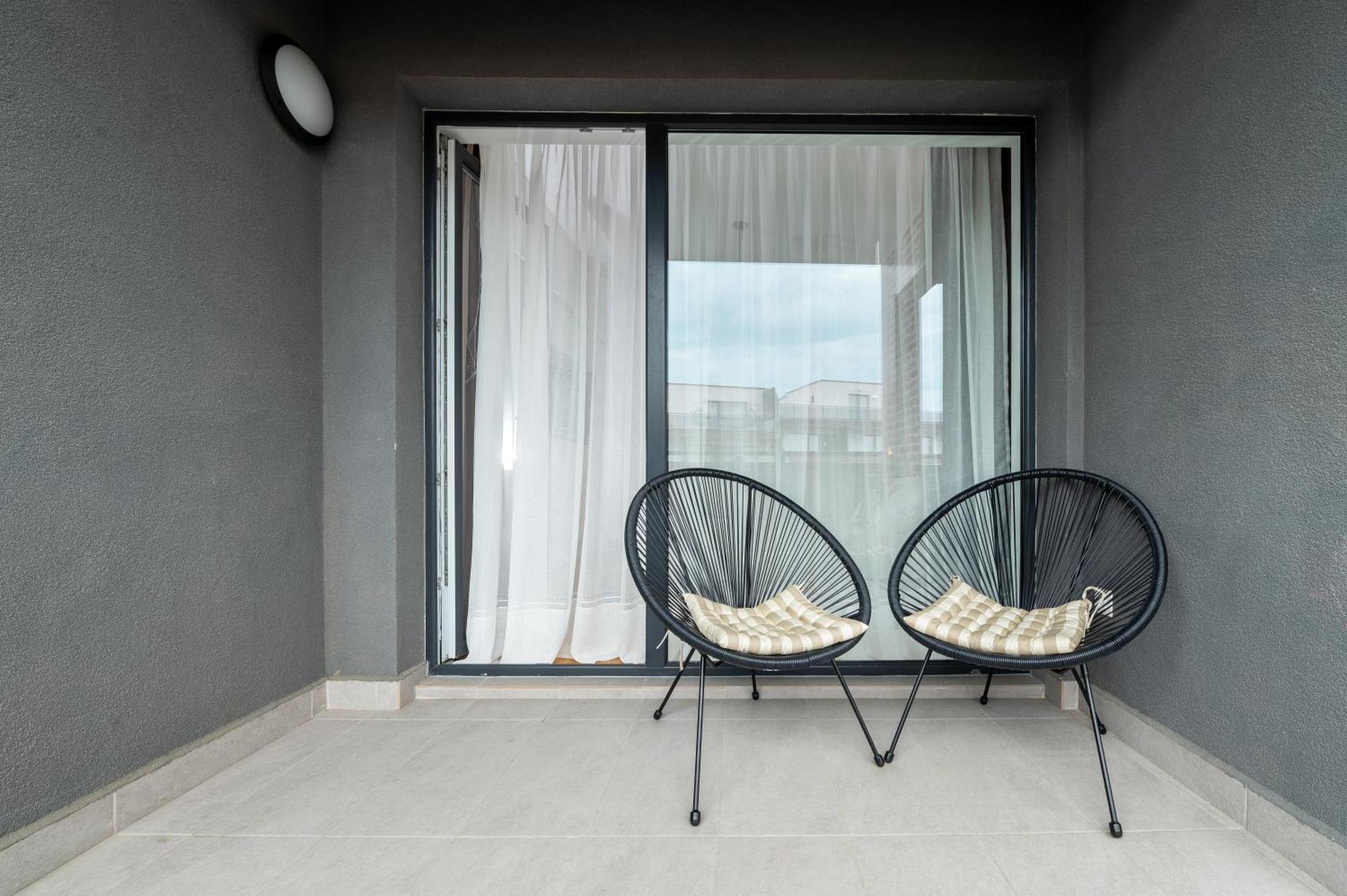קלוז'-נאפוקה Bonjour Apartment מראה חיצוני תמונה