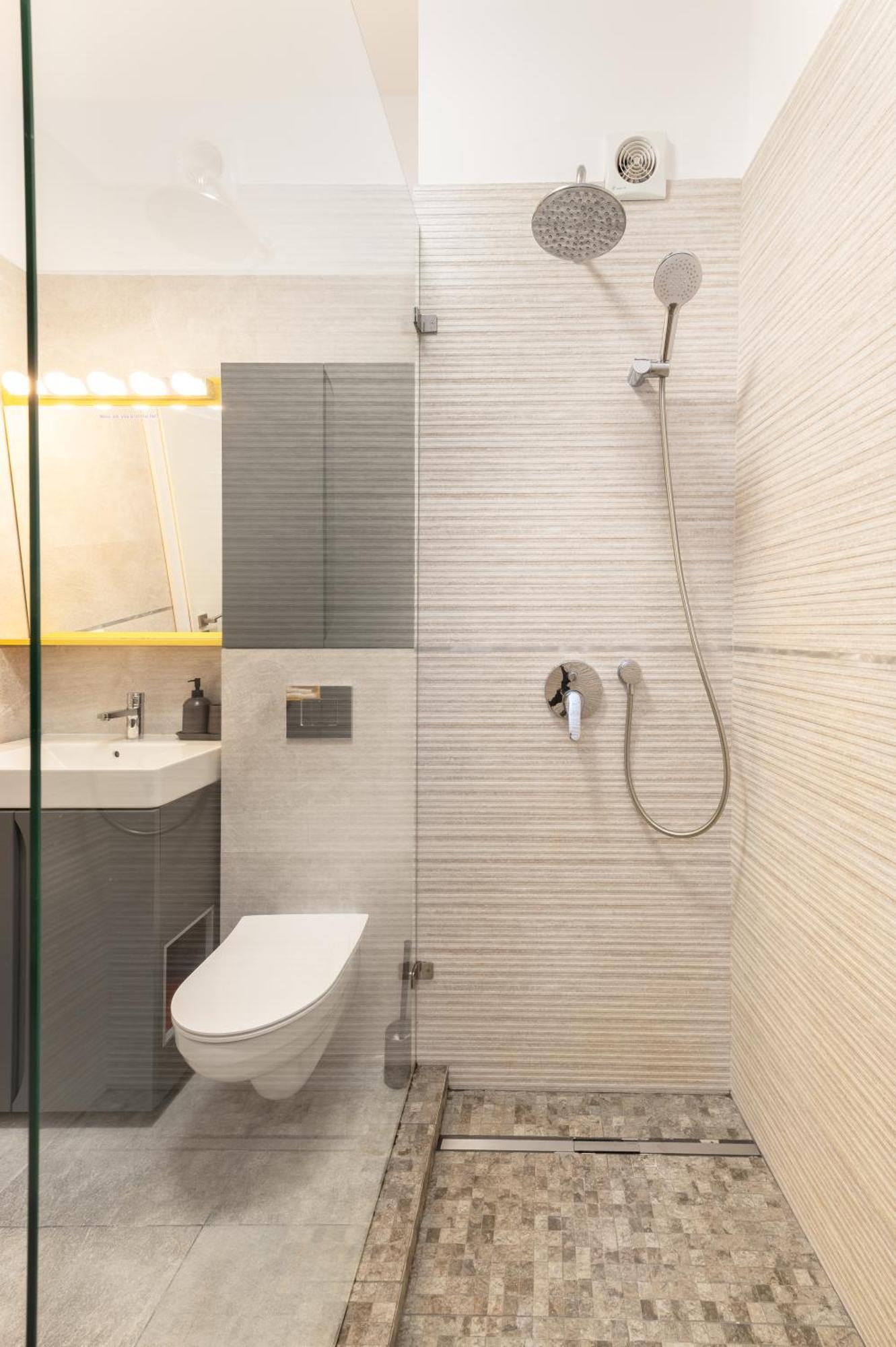 קלוז'-נאפוקה Bonjour Apartment מראה חיצוני תמונה
